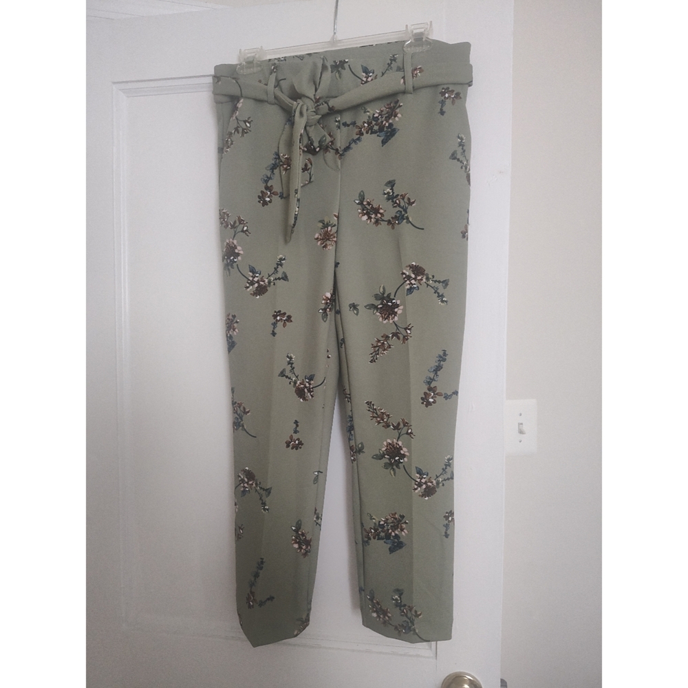 Floral Print Tie-Waist Pants